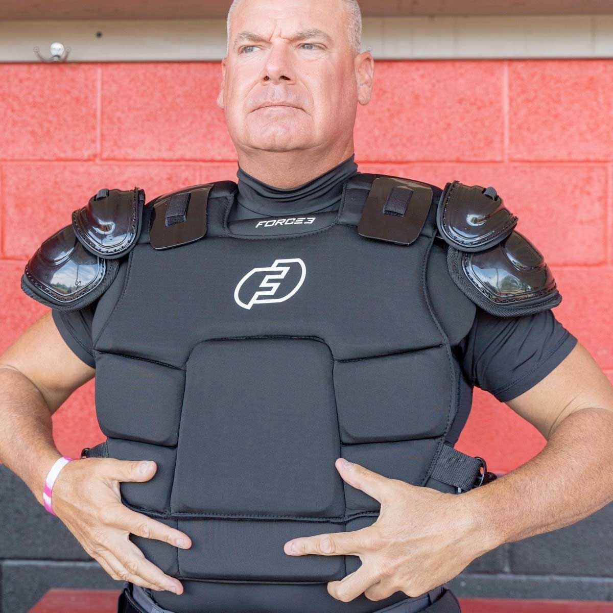 Force3 Umpire Chest Protector with Dupont Kevlar - Image 3