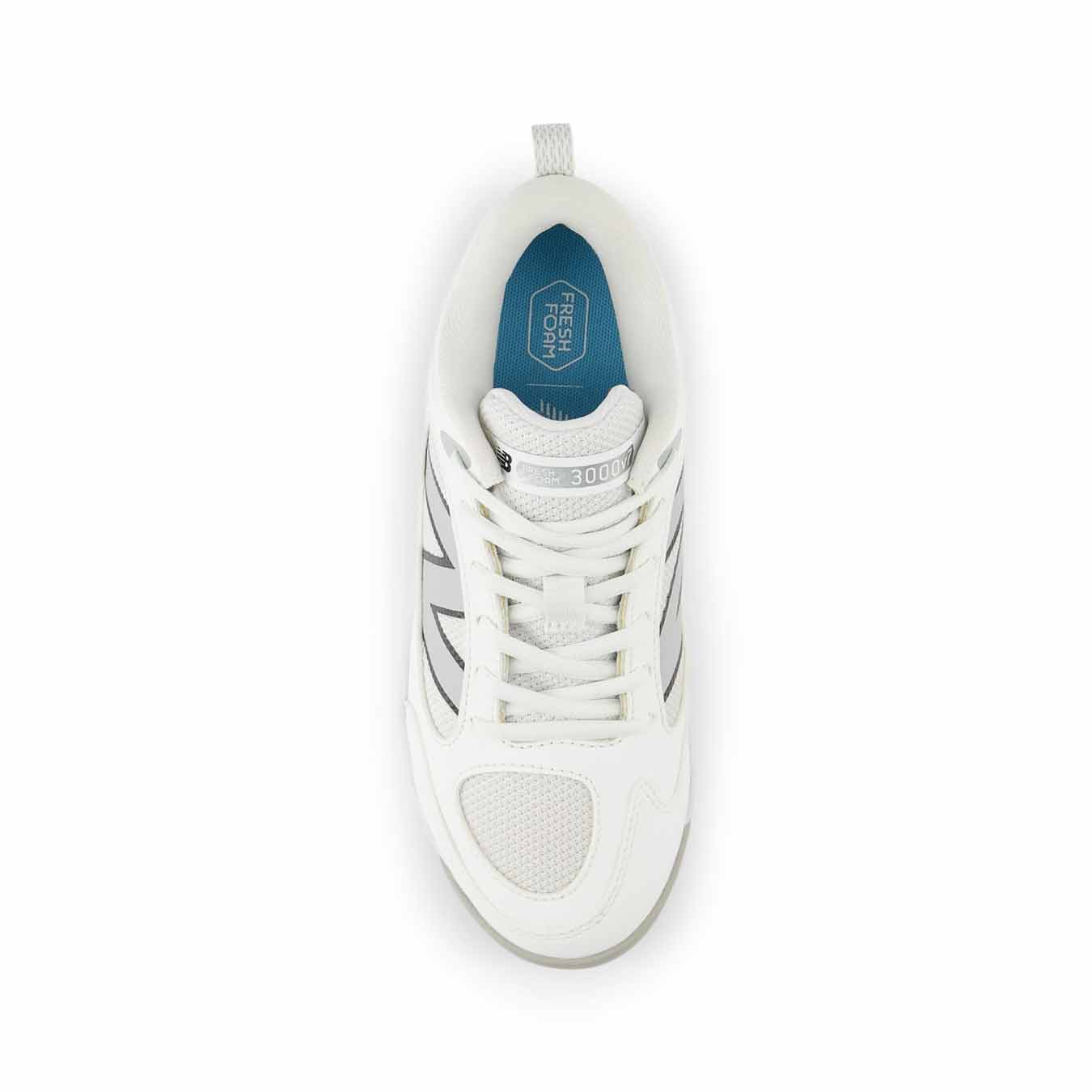 New Balance J3000v7 Youth Molded Rubber Cleats - Image 9