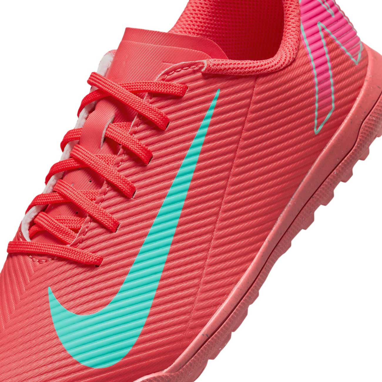 Nike Jr. Mercurial Vapor 16 Club Youth Low-Top Soccer Shoes - Image 7