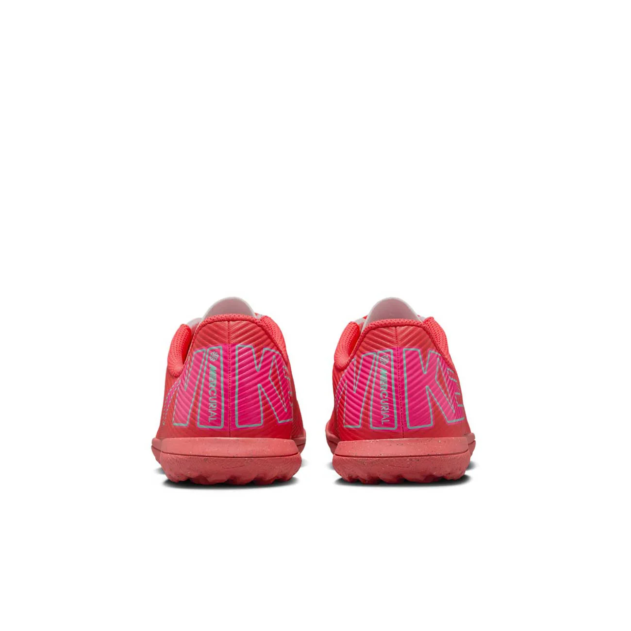 Nike Jr. Mercurial Vapor 16 Club Youth Low-Top Soccer Shoes - Image 8