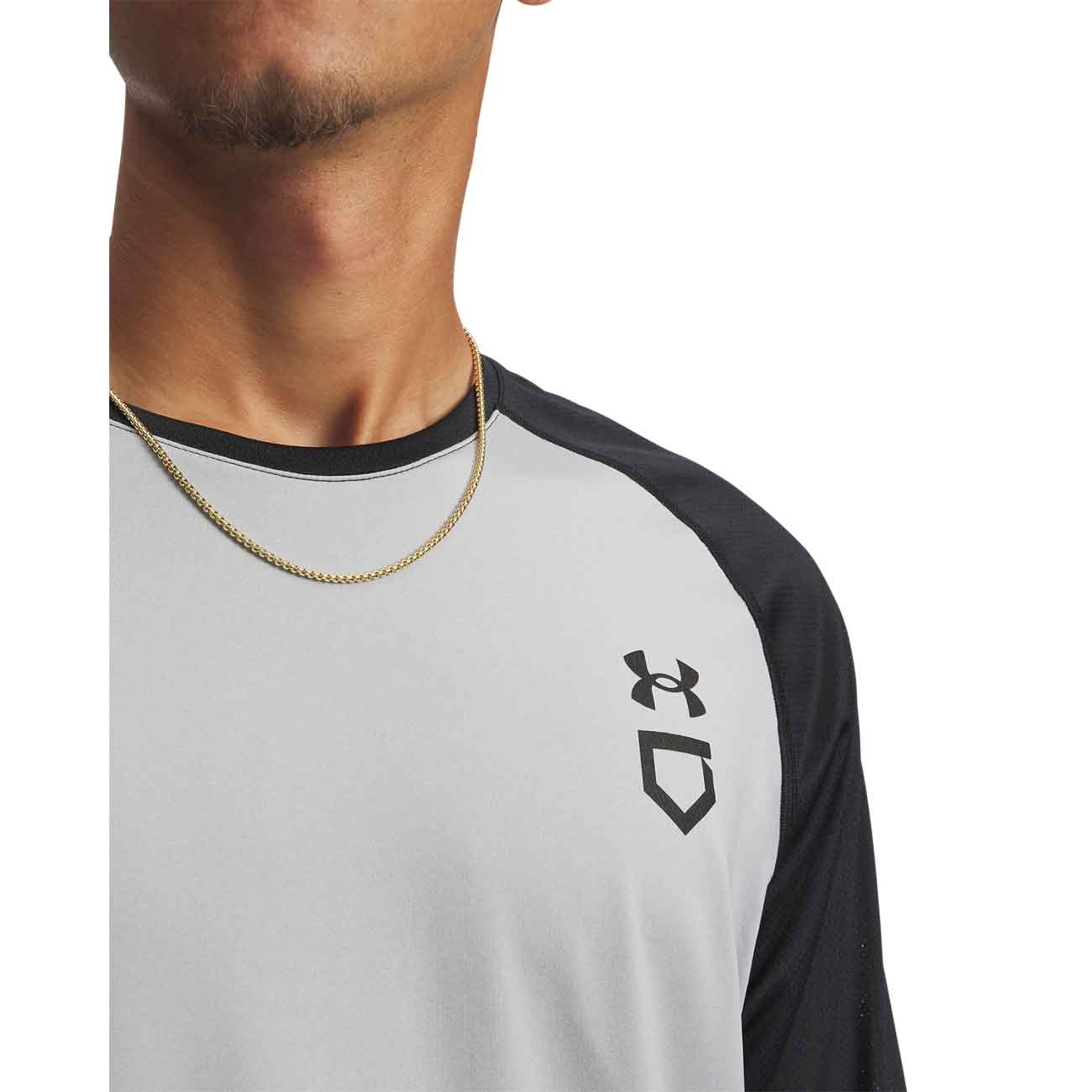 UA Mens Utility 3/4 Shirt - Image 3