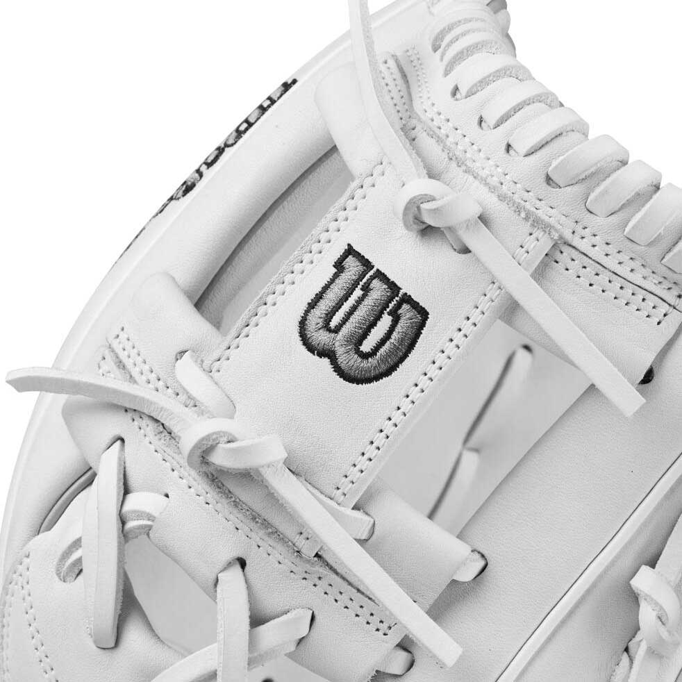 Wilson A1000 Fastpitch H12 White/Grey/Black 12"-RHT - Image 5