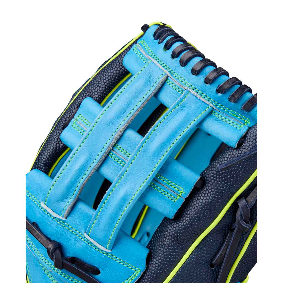 Wilson A2000 Fall 2025 PF50SS Sky Blue/Navy SS 12.25" - Image 5