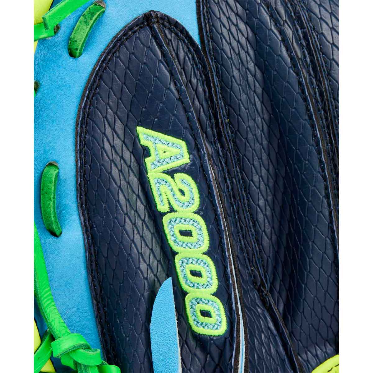 Wilson A2000 Fall 2025 Sky Blue/Navy PF33SS 33"-RHT - Image 6
