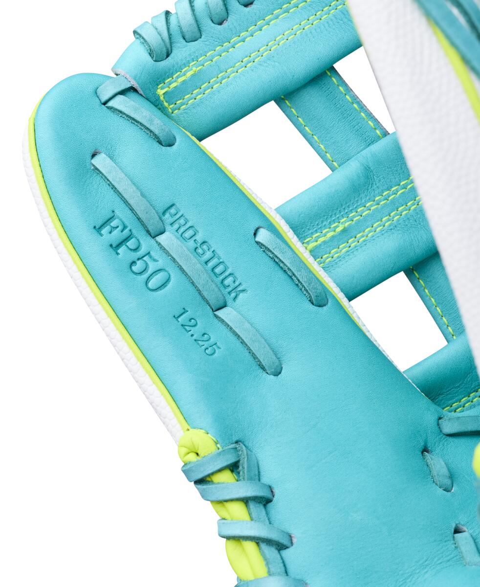 Wilson A2000 Fastpitch Spring 2026 FP50 White/Teal 12.25" - Image 7