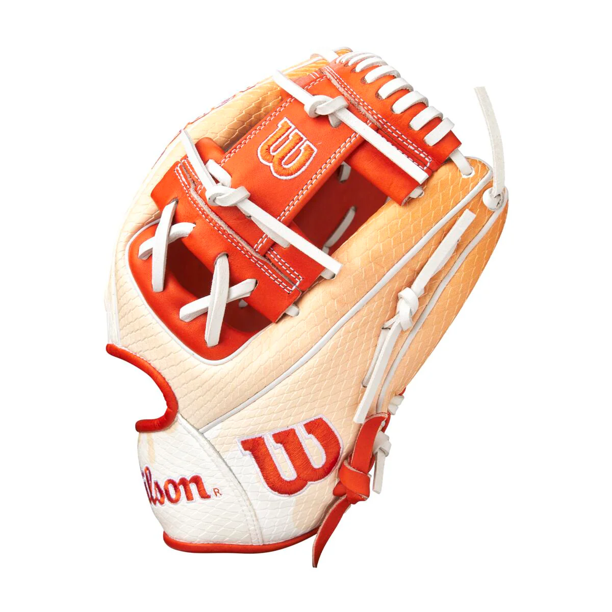 Wilson A2000 June 2025 GOTM 1975 SS 11.75"-RHT - Image 3