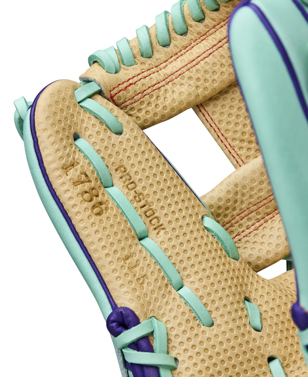 Wilson A2000 Winter 2025 1786 Seafoam/Blonde 11.5"-RHT - Image 7